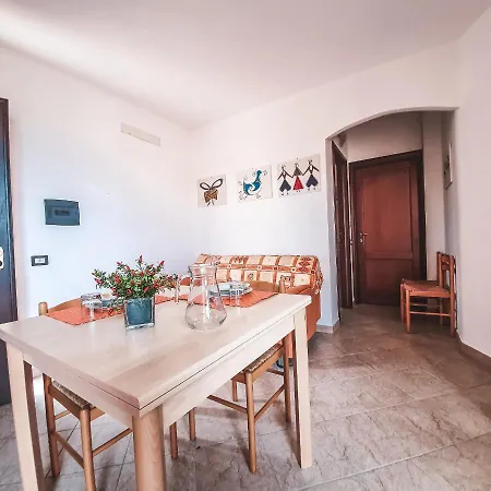 Apartment Appartamento Il Corbezzolo 102 - Affitti Brevi Italia Castelsardo